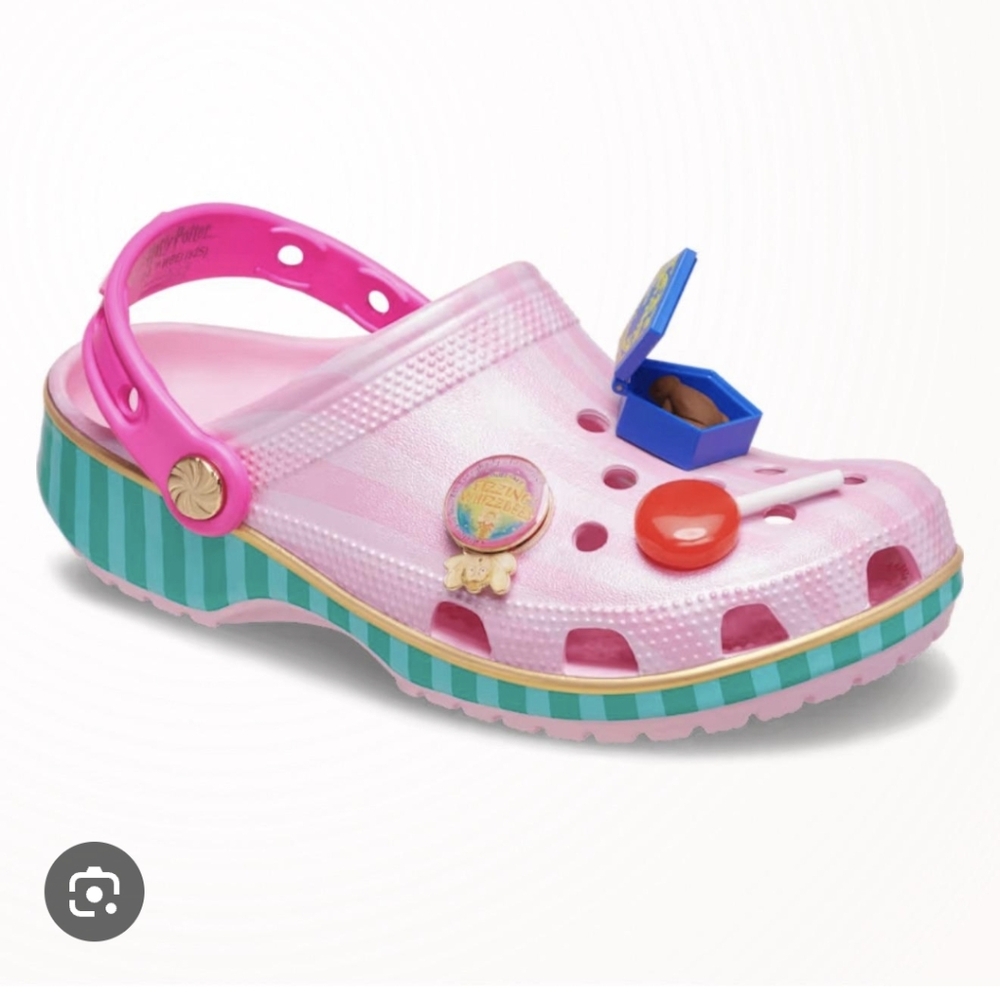 Harry Potter Honey Duke Crocs - Picture 6 of 9